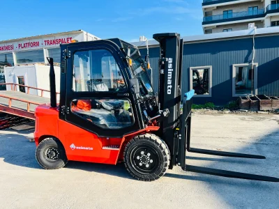 &Uuml;mraniye Forklift Kiralama