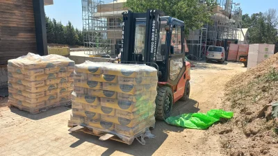 &Uuml;sk&uuml;dar forklift kiralama 3